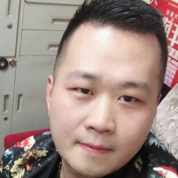 暖阳军哥的照片