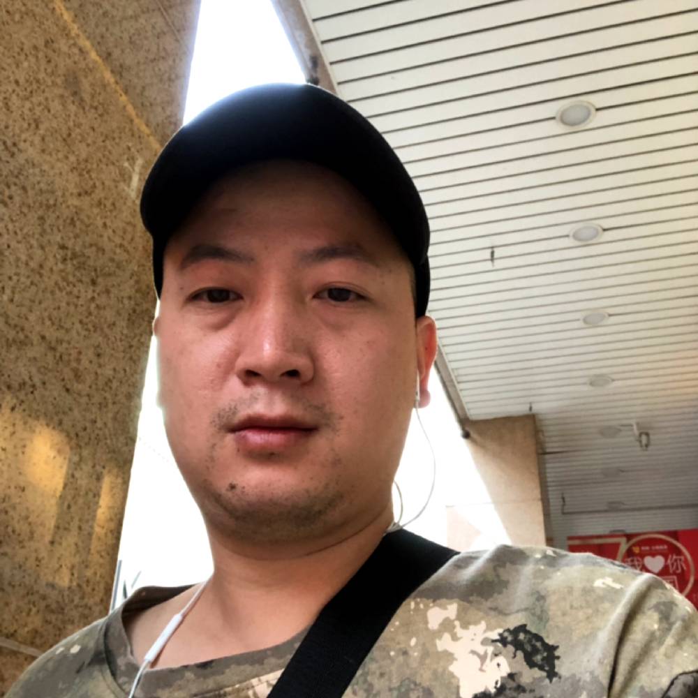 黄大明的照片