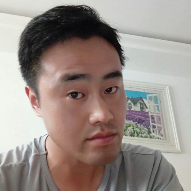黑裤有深情的照片