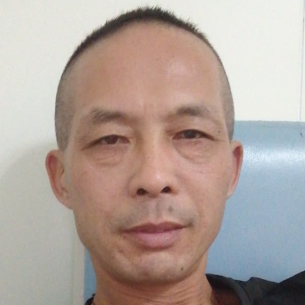 冷风回首悦耳的照片
