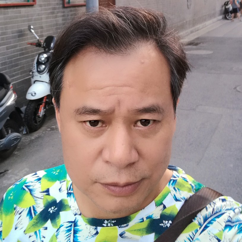 清爽笑醉月的照片