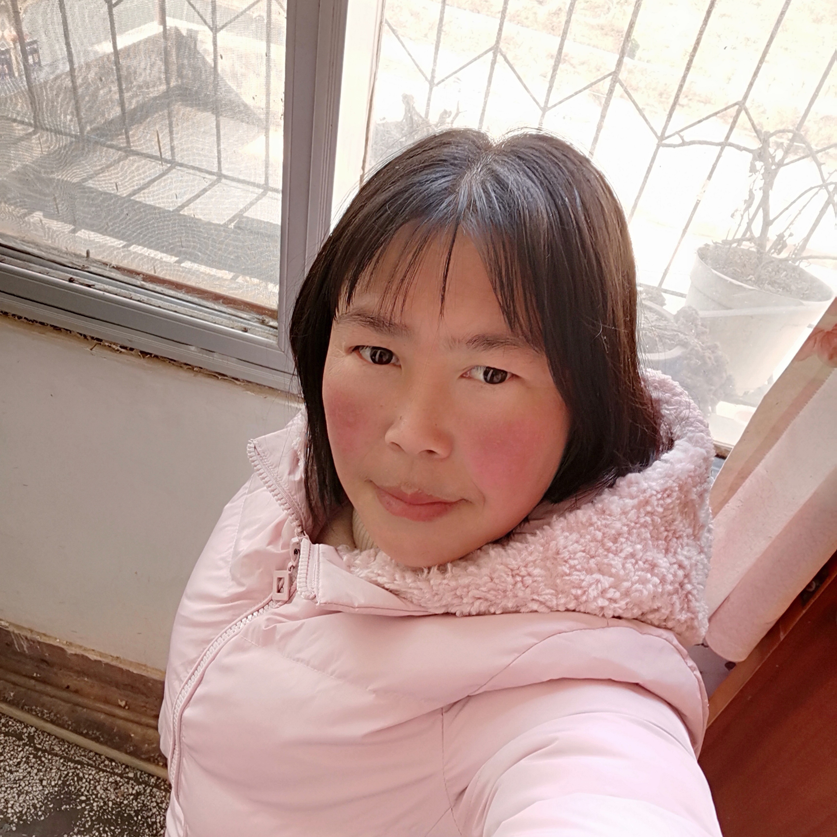 聪明蹙眉黑夜的照片