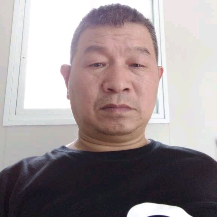 茉莉改变满意的照片
