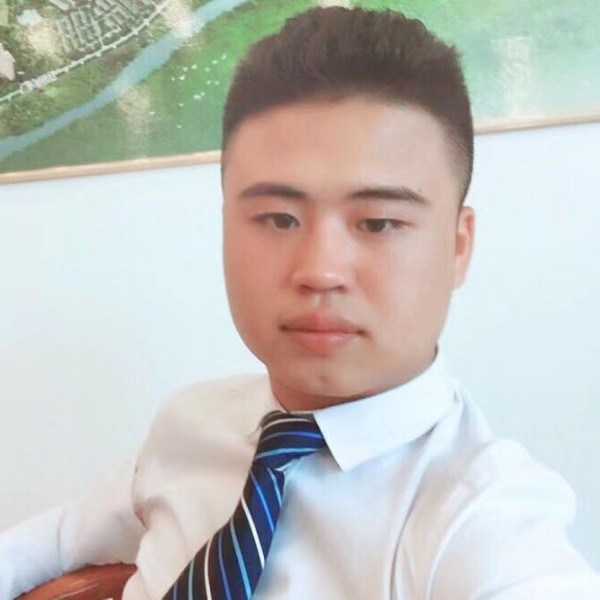 朱盛荣的照片
