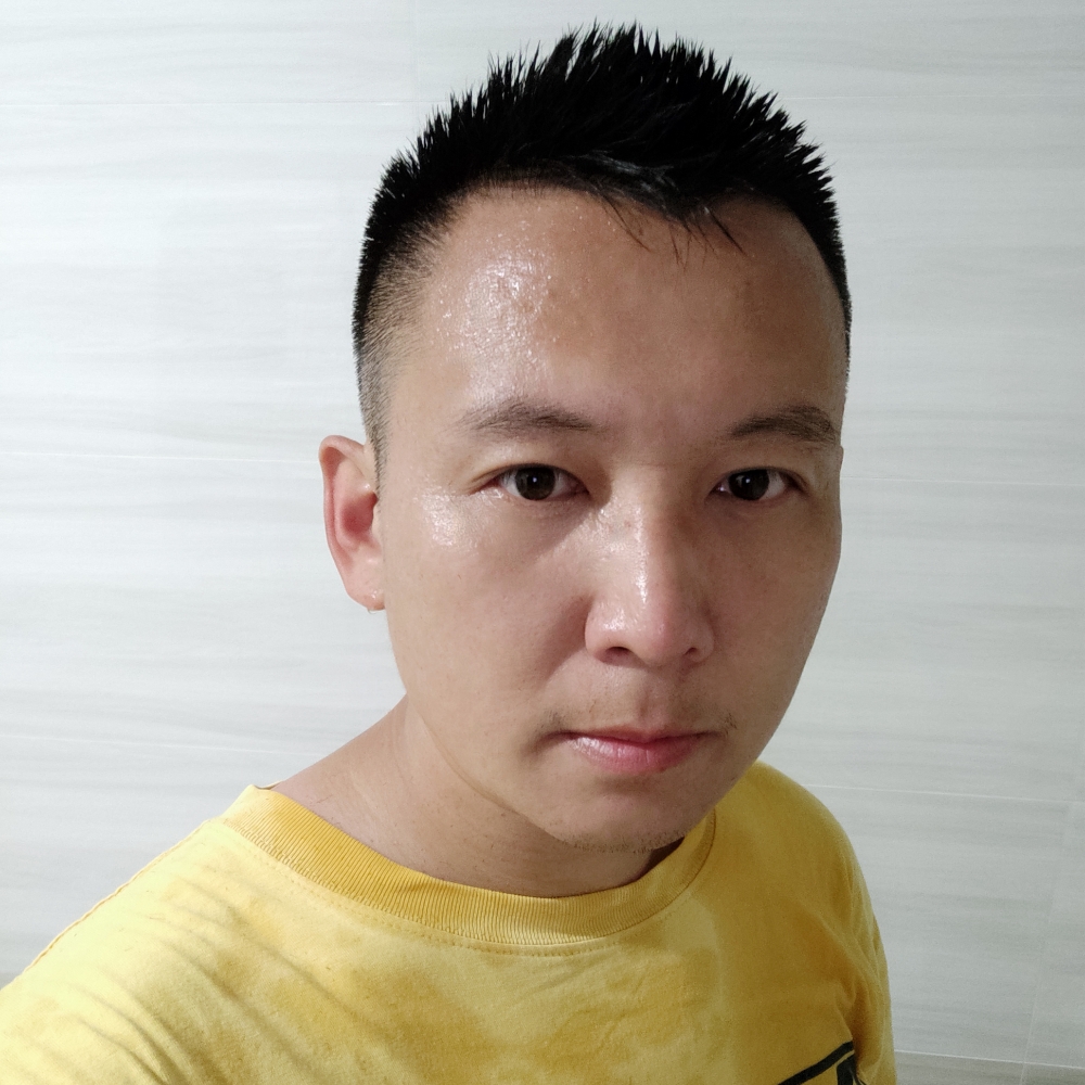 小金哥哥的照片