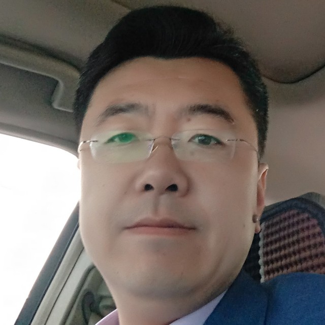 羊苗条的照片