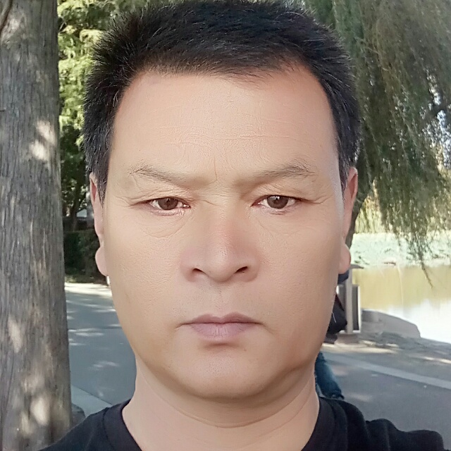 蝶衣冷艳的照片