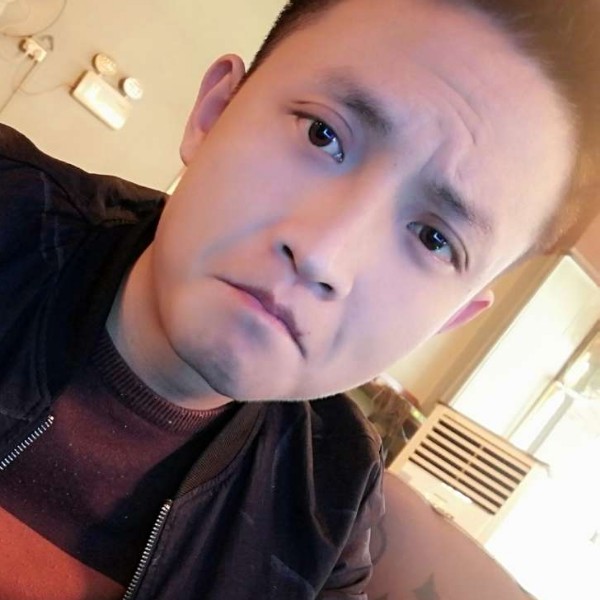 半~面~妆的照片