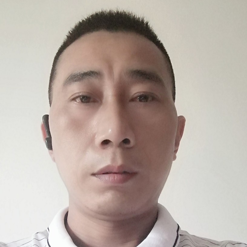清秀苦恋大叔的照片