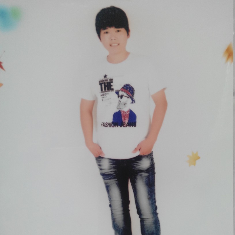 一个人爱金针菇的照片