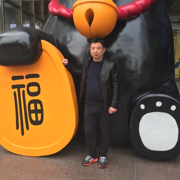 彪壮绝恋的照片