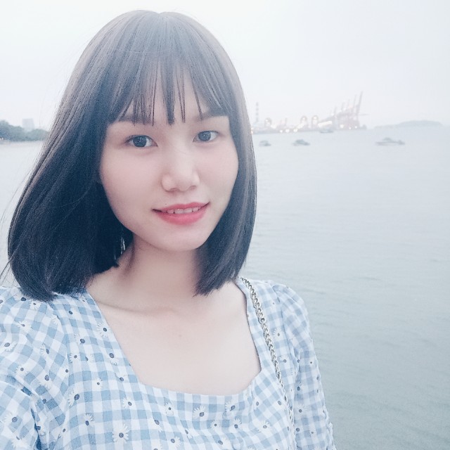 大叔的小萝莉的照片