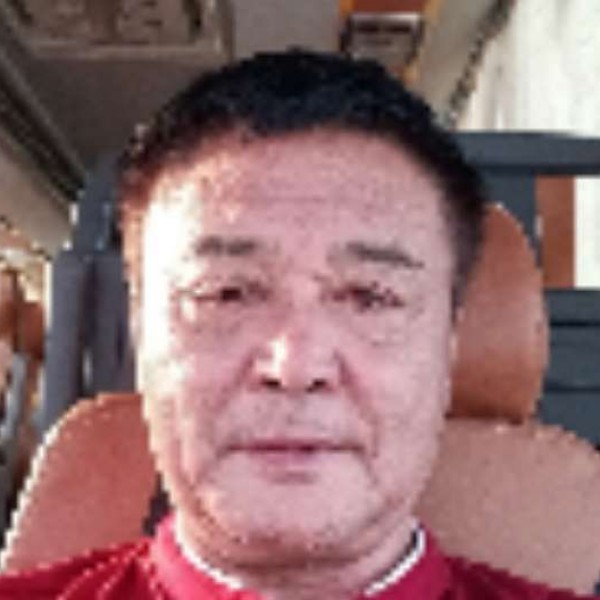 落霞漫步俊逸的照片