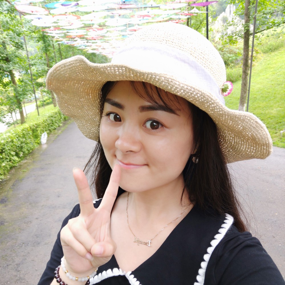 隔壁村小可爱的照片