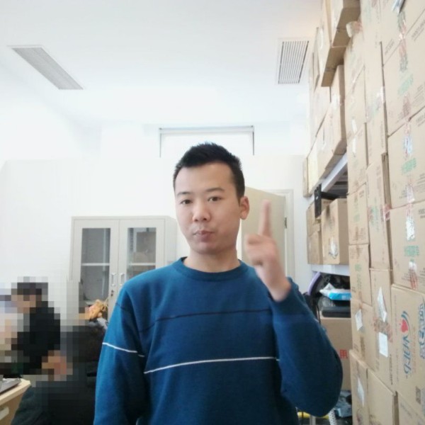 周应涛的照片