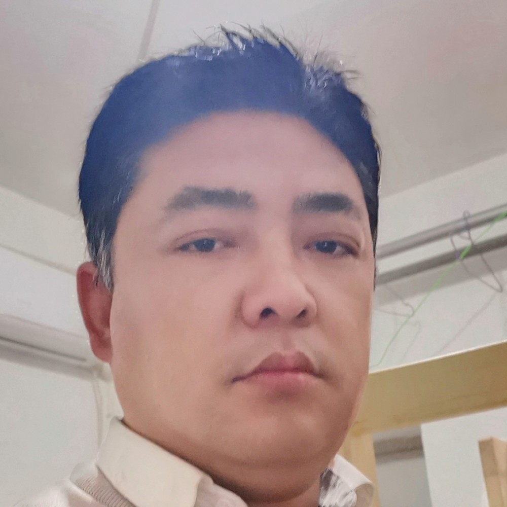 溪流爱恋灼热的照片