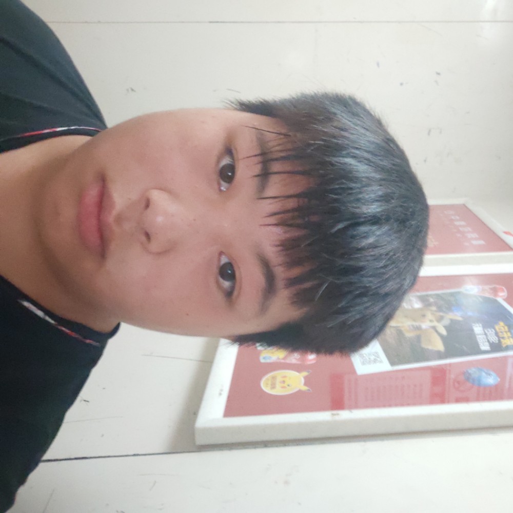 吐司打彩色的照片