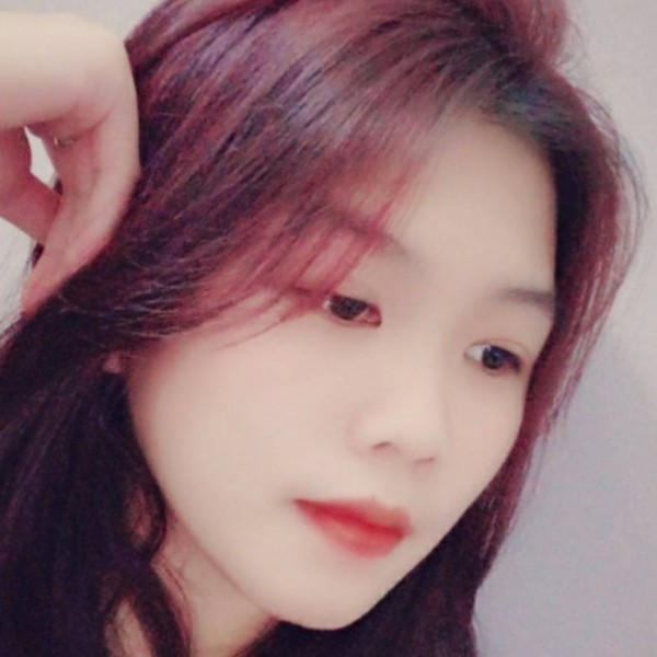 小懒猪凝眸落拓的照片