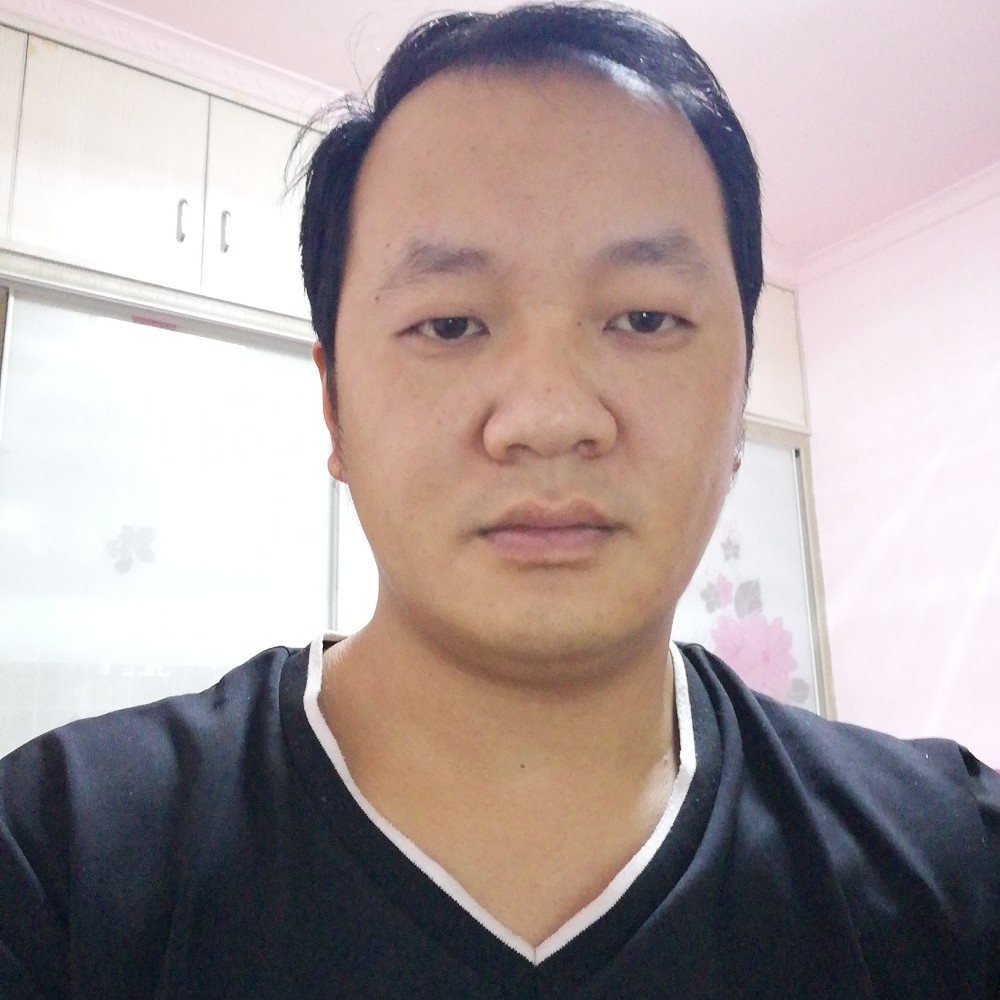 宋江坤的照片