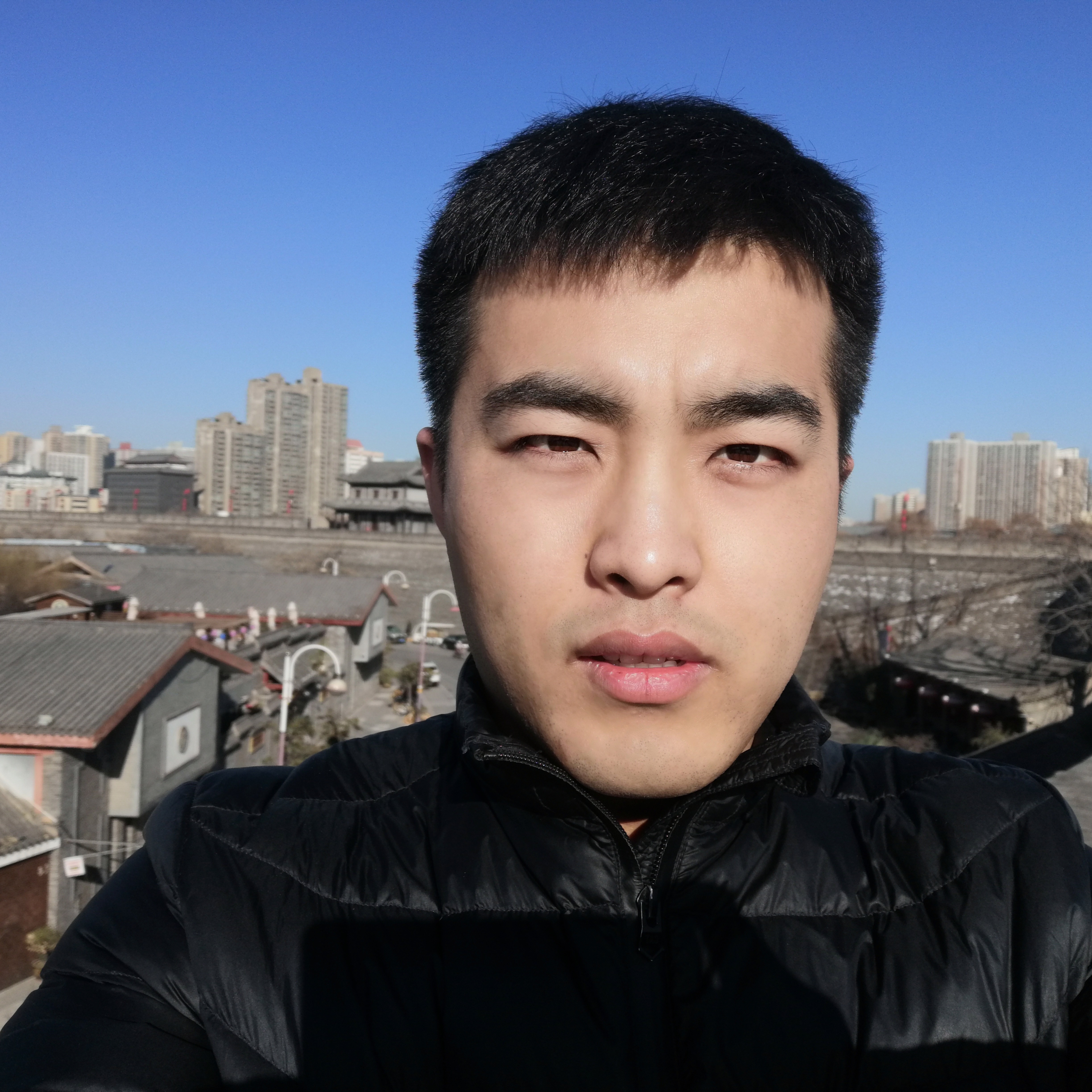 一个逗比儿的照片