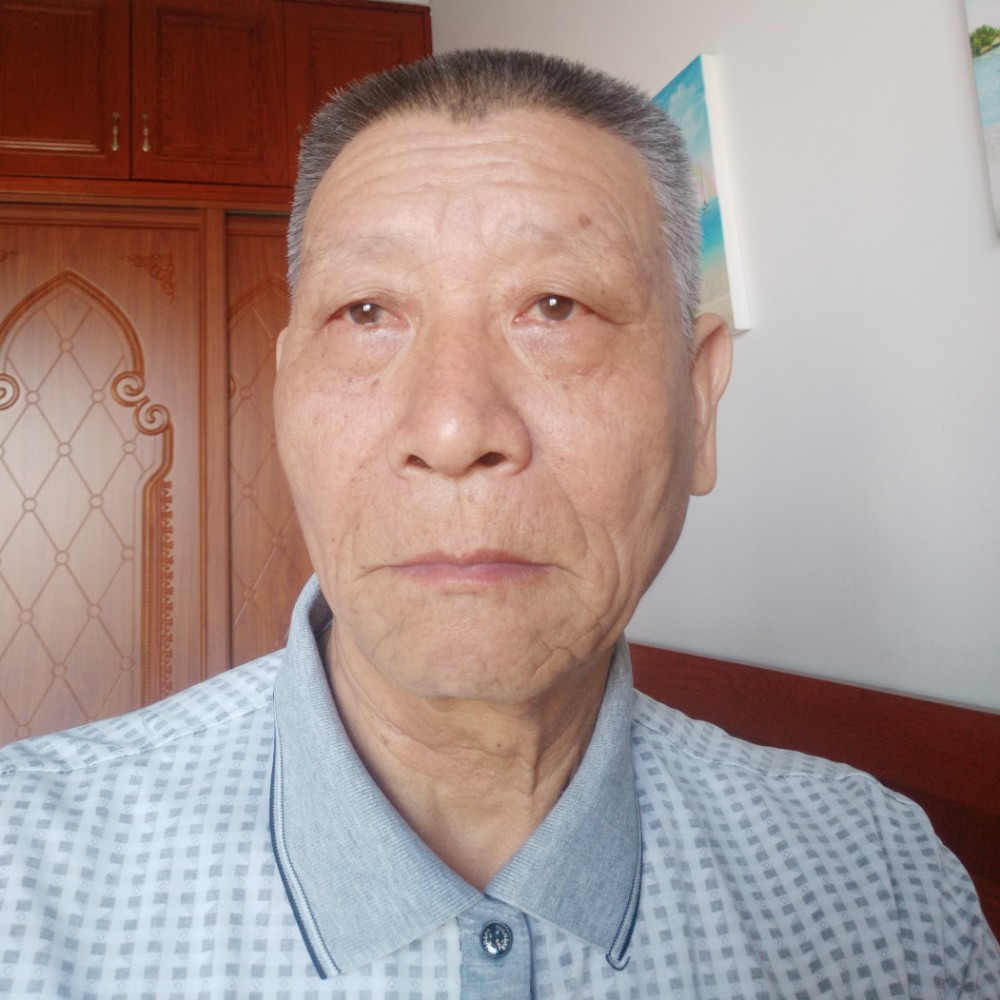 冷松寻觅宿者的照片