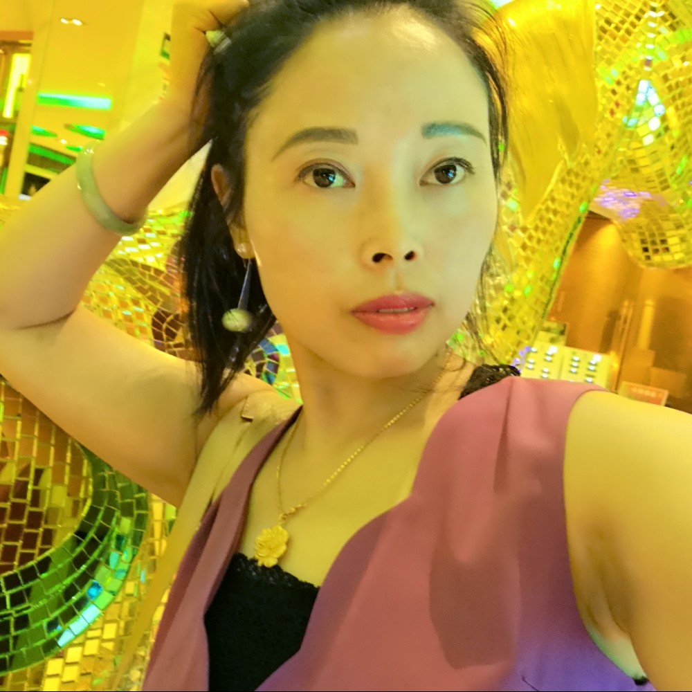蝶舞平常的照片