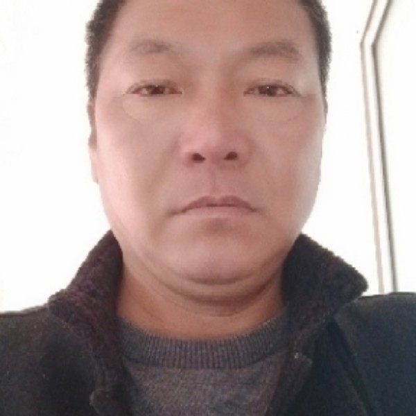 玻璃幕墙，铝合金的照片