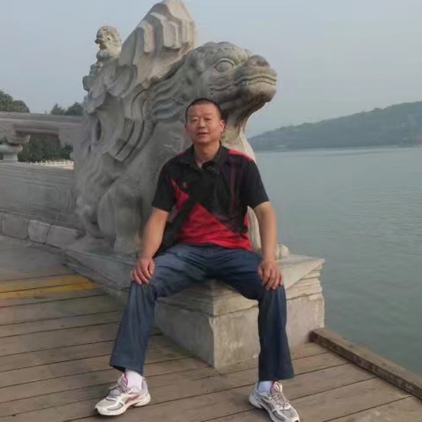 默默保卫青衫的照片
