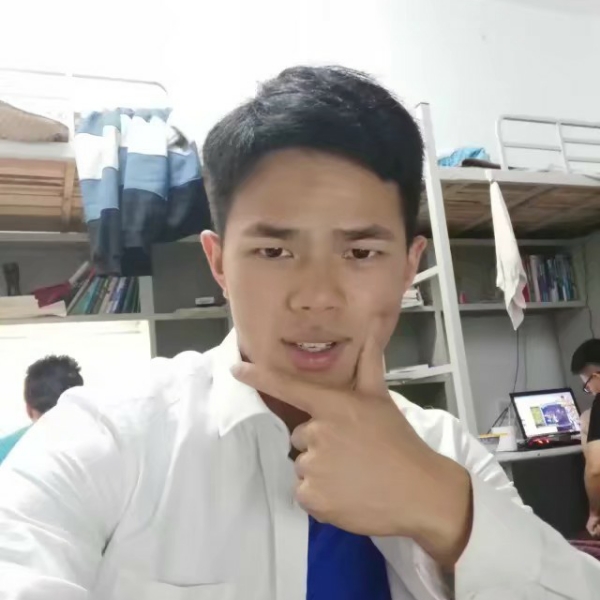 柜子忐忑的照片