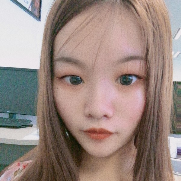 梨聃的照片