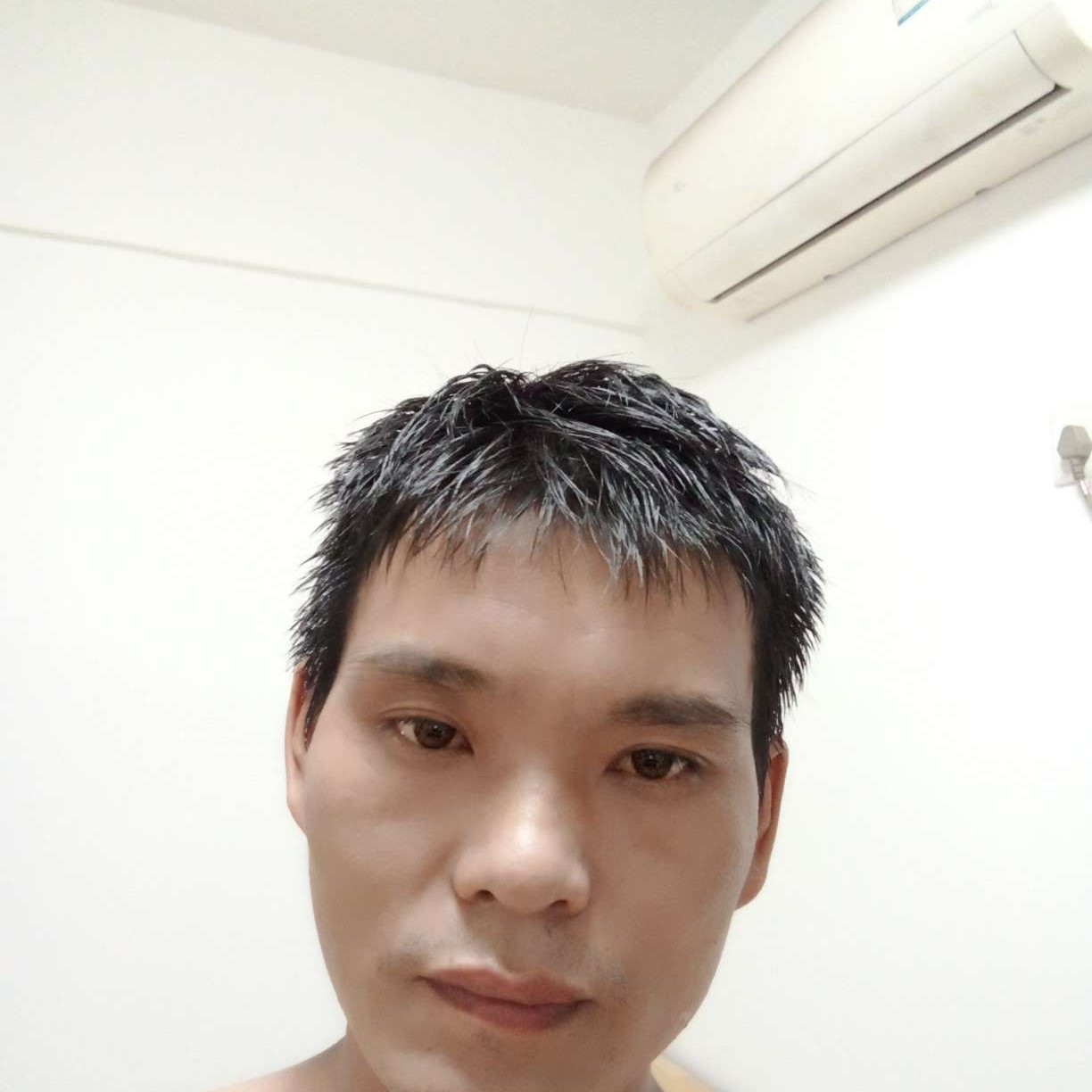 爱不清楚的照片