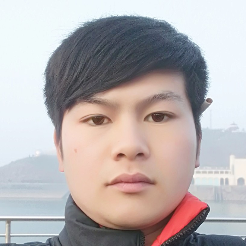 雪碧眼睛大的照片