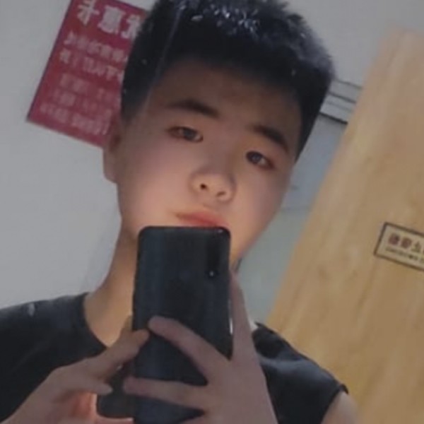 。小楊的照片