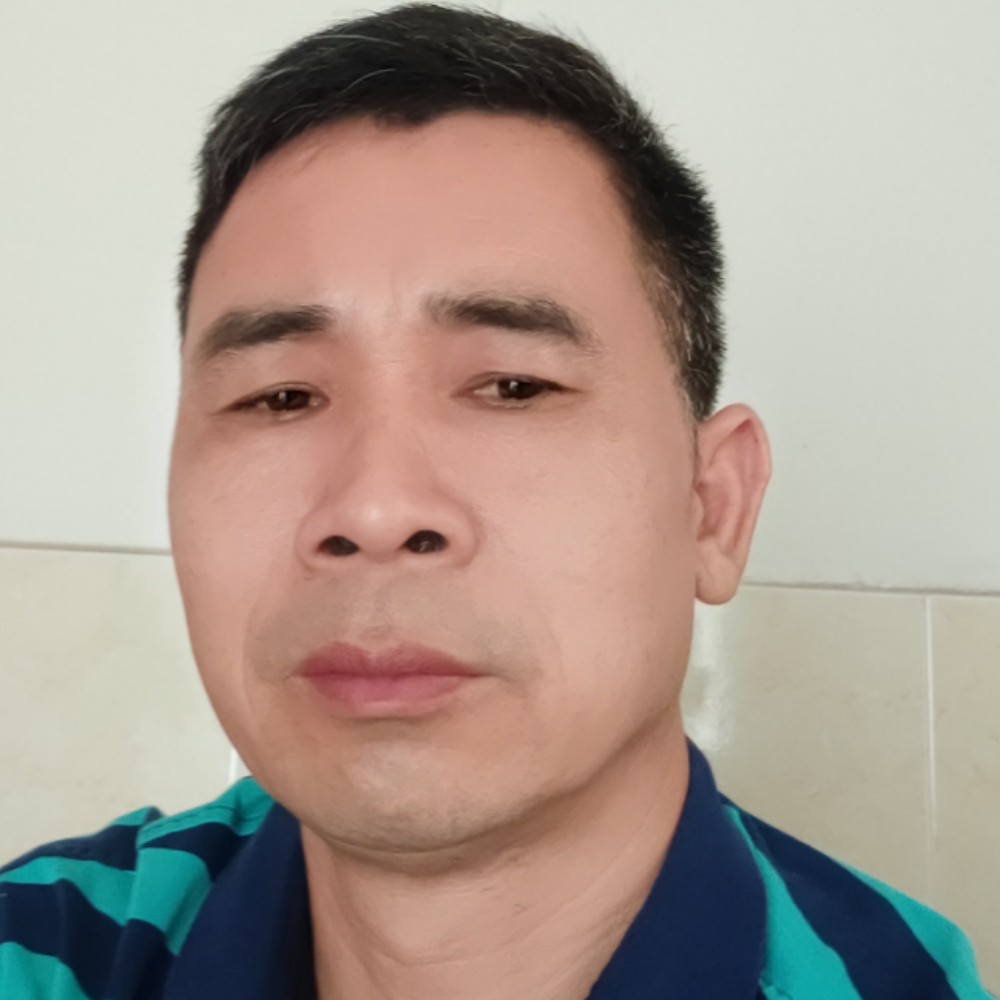 开朗泪了尊云的照片