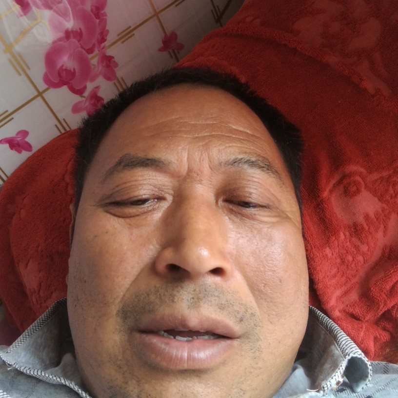 方盒务实的照片