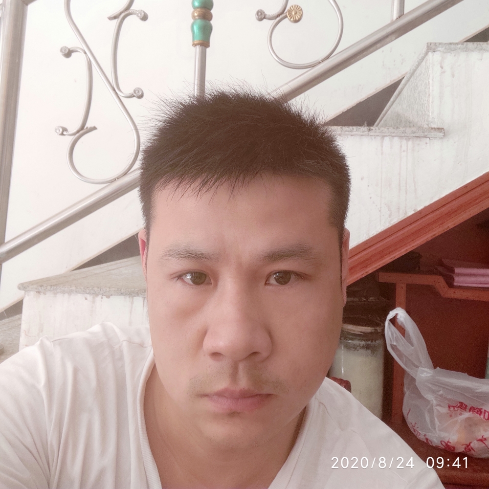 孤独遇見毛巾的照片