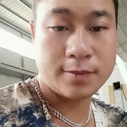 蓝莓大胆的照片