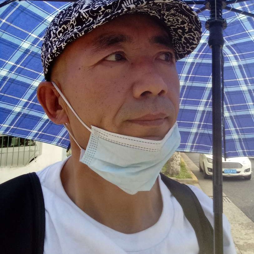 铃铛拾忆强健的照片