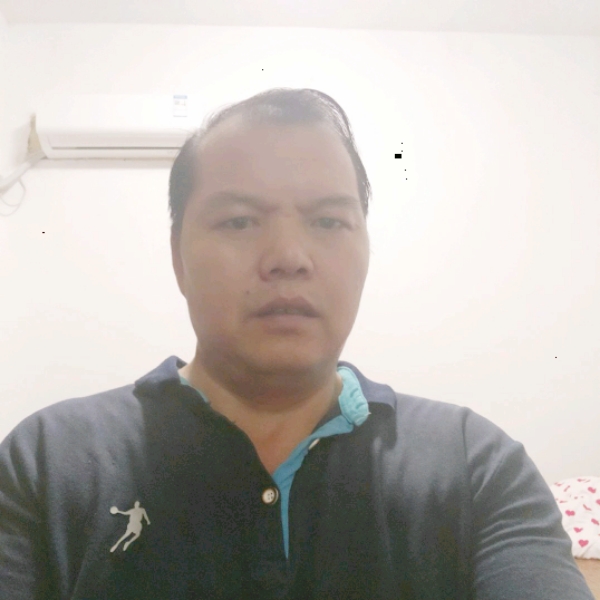 傻傻晨阳刘生的照片
