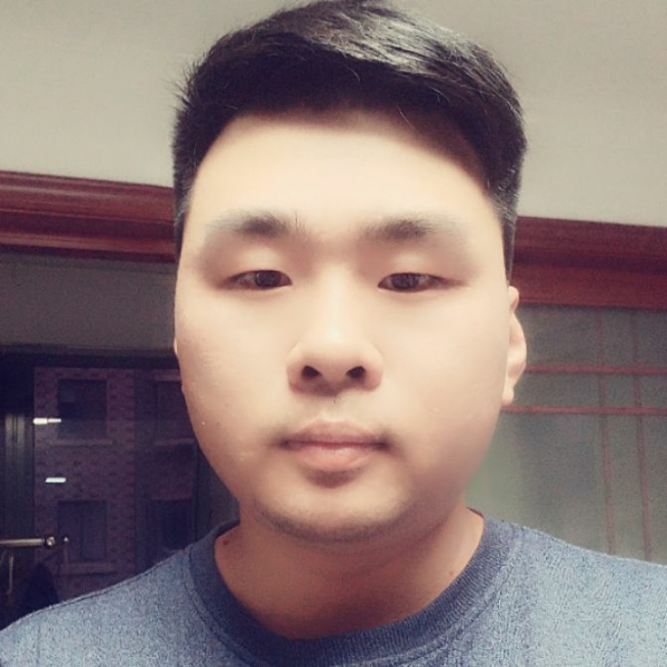 小马哥哥哥哥的照片