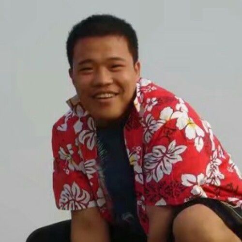 黄炜的照片