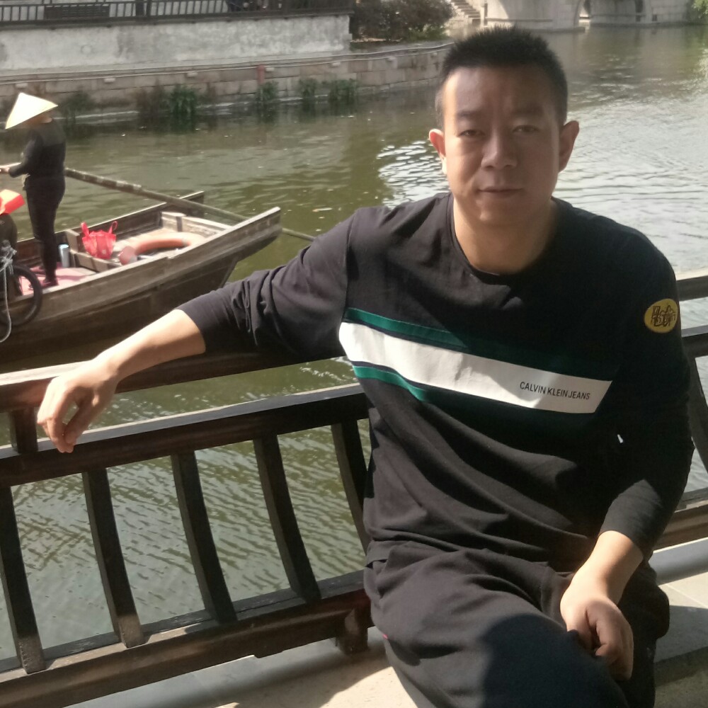 豆芽倾心敏感的照片