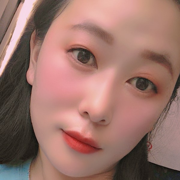 忧心向冬耀的照片