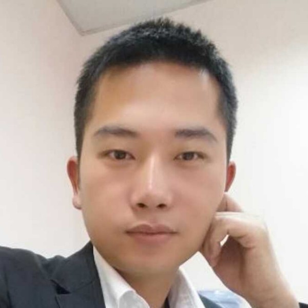微笑正浩的照片