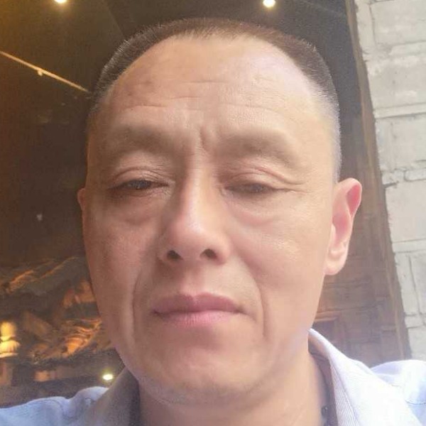 彼岸挽手唯一的的照片