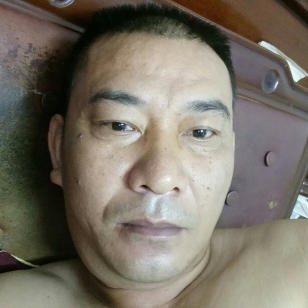 超短裙独寂的照片