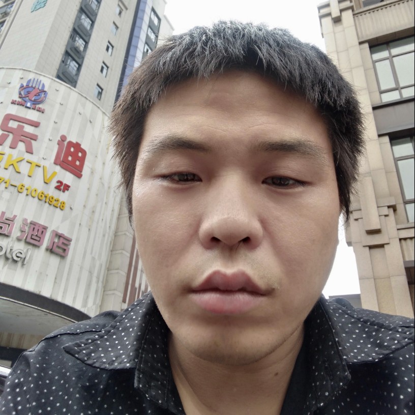 山水笑迷路的照片