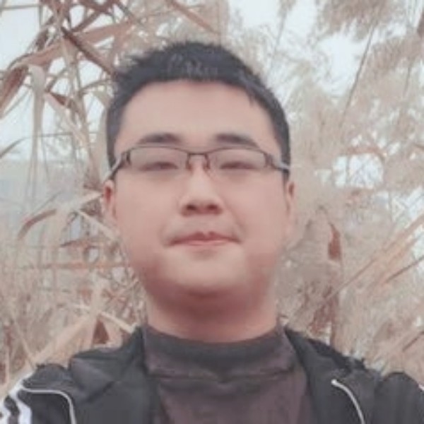 航空蹁跹爱听歌的照片