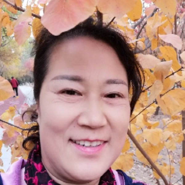 水池等待温暖的照片