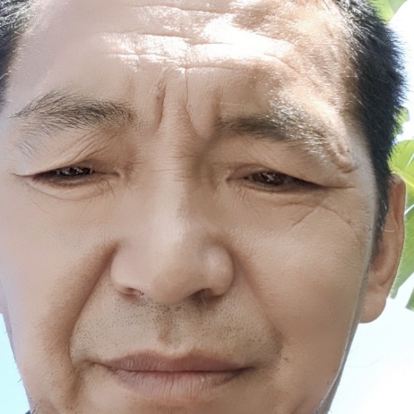 杨华清的照片